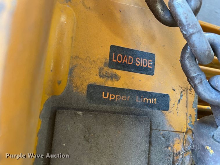 image for item KJ9108 (3) hoists