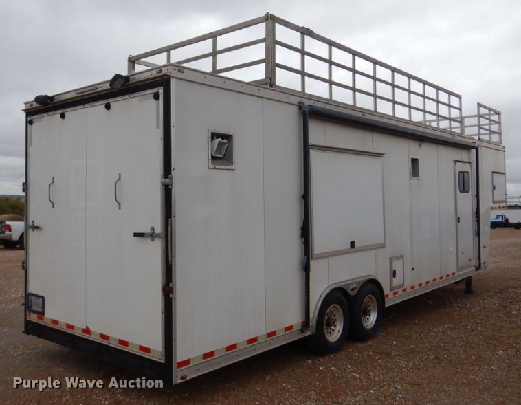 image for item KJ9132 2007 H&H  enclosed cargo trailer