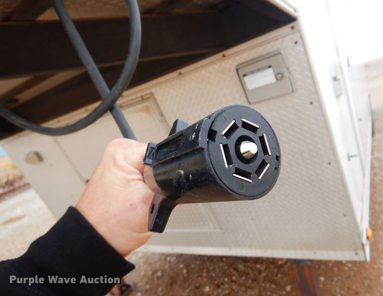 image for item KJ9132 2007 H&H  enclosed cargo trailer