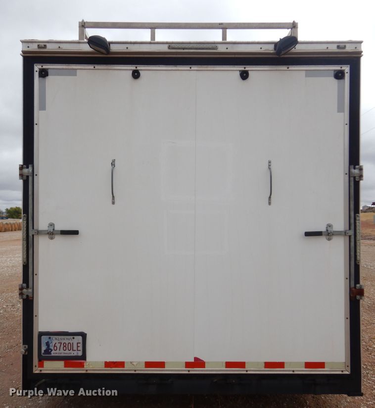 image for item KJ9132 2007 H&H  enclosed cargo trailer