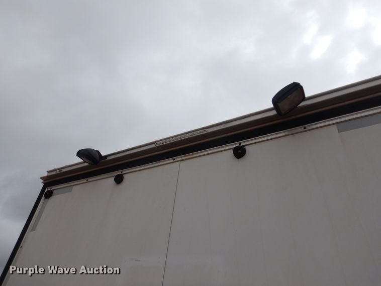 image for item KJ9132 2007 H&H  enclosed cargo trailer