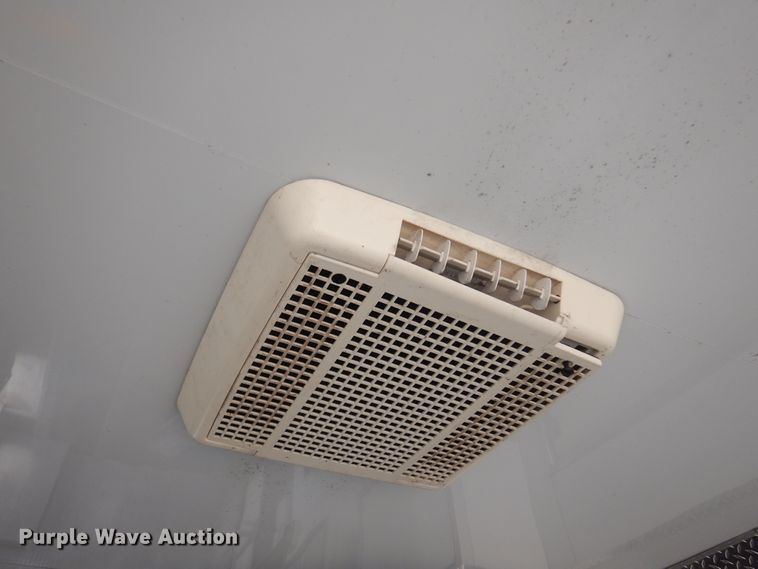 image for item KJ9132 2007 H&H  enclosed cargo trailer