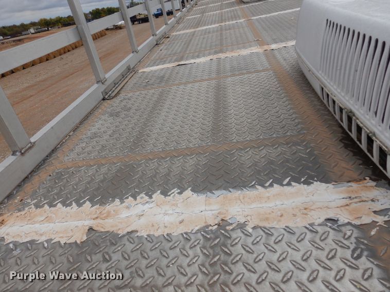 image for item KJ9132 2007 H&H  enclosed cargo trailer