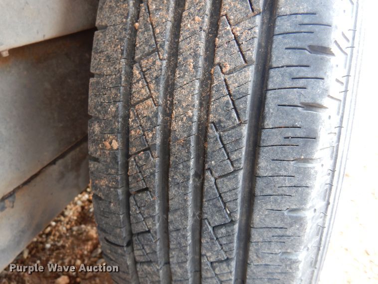 image for item KJ9132 2007 H&H  enclosed cargo trailer