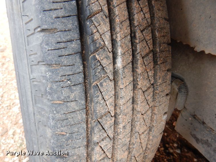 image for item KJ9132 2007 H&H  enclosed cargo trailer