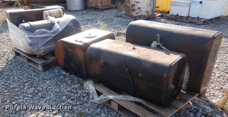 image for item KO9835 (27) tanks