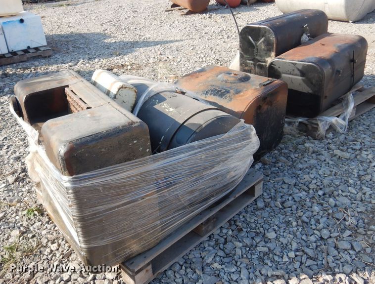 image for item KO9835 (27) tanks