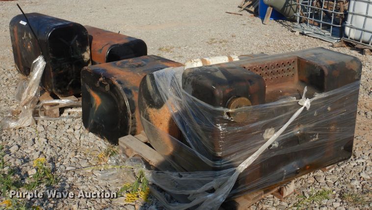 image for item KO9835 (27) tanks