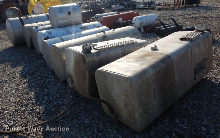 image for item KO9835 (27) tanks