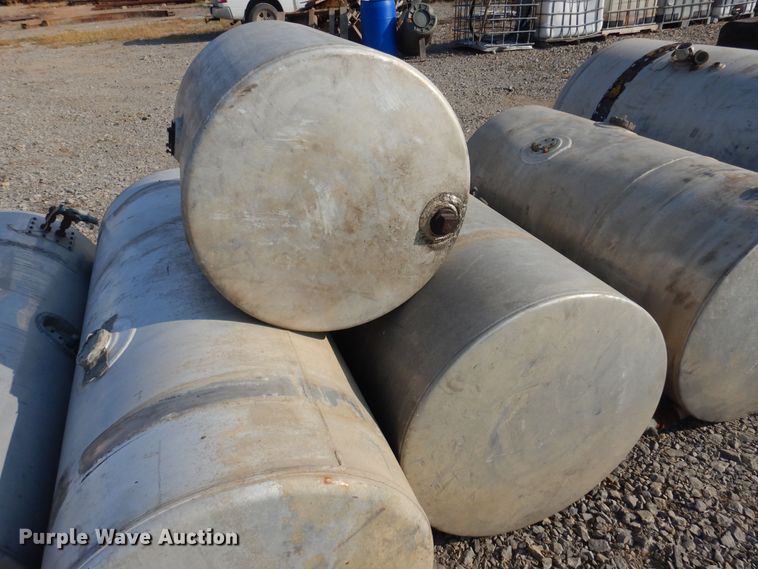 image for item KO9835 (27) tanks