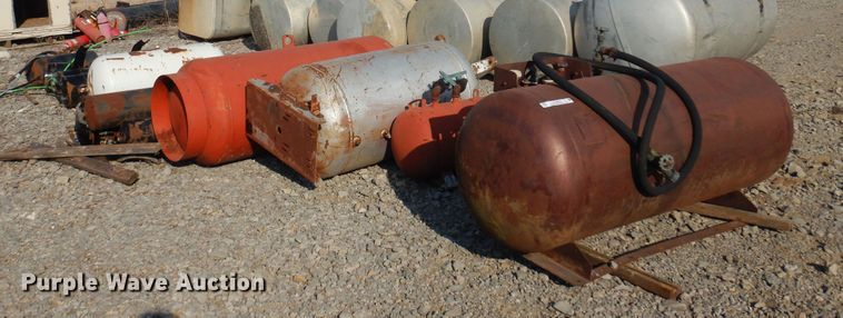 image for item KO9835 (27) tanks