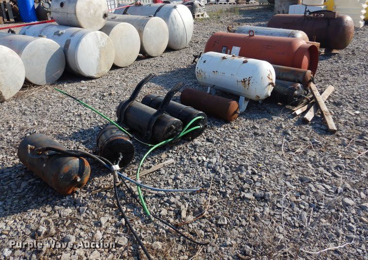 image for item KO9835 (27) tanks