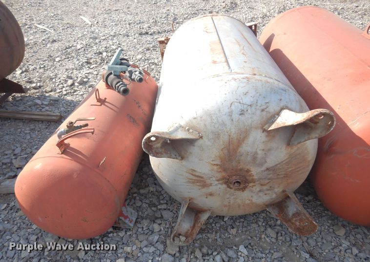 image for item KO9835 (27) tanks