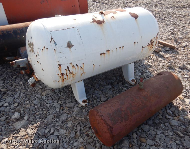 image for item KO9835 (27) tanks