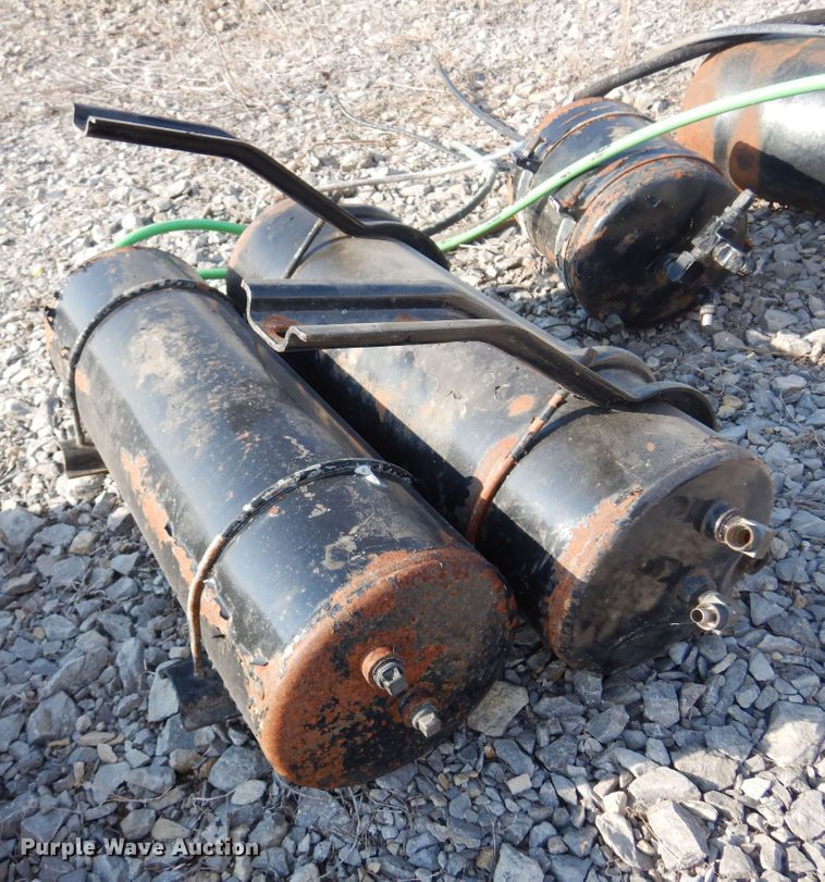 image for item KO9835 (27) tanks