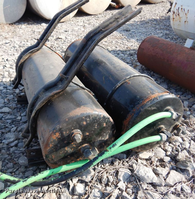 image for item KO9835 (27) tanks