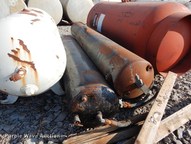 image for item KO9835 (27) tanks