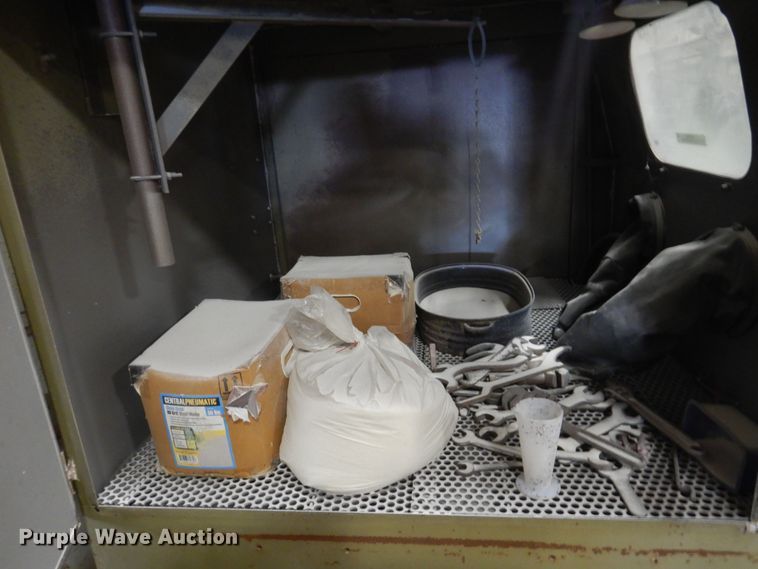 image for item KO9850 Empire PF-4848  sandblast cabinet