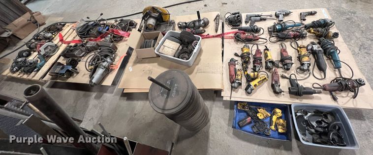 image for item KO9851 Tools