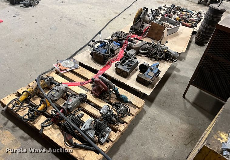 image for item KO9851 Tools