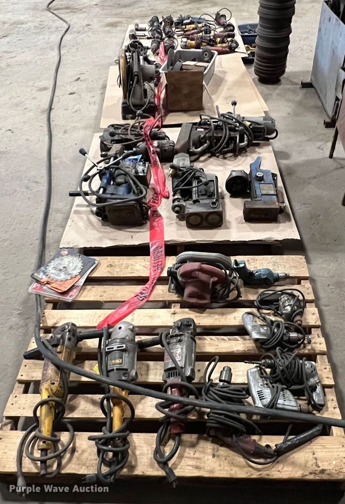 image for item KO9851 Tools