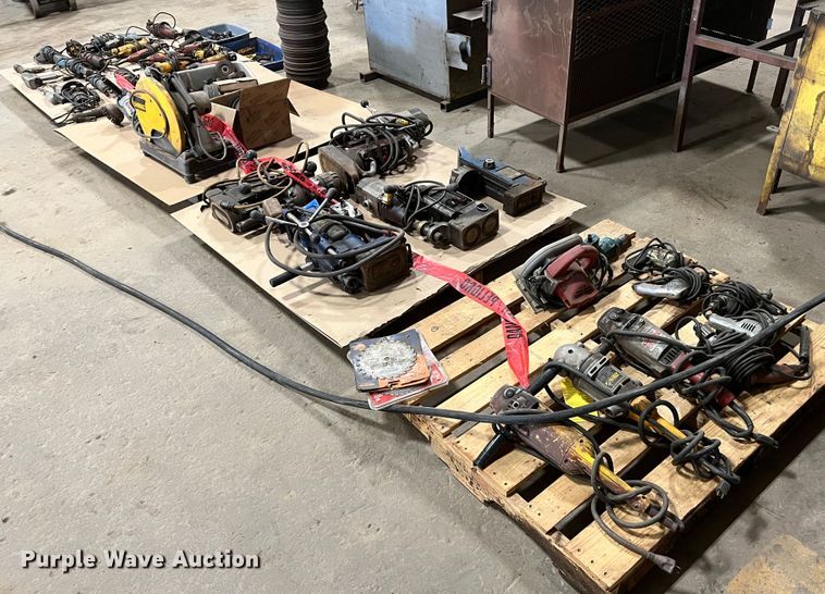 image for item KO9851 Tools