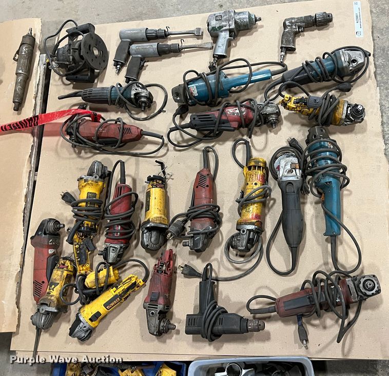 image for item KO9851 Tools