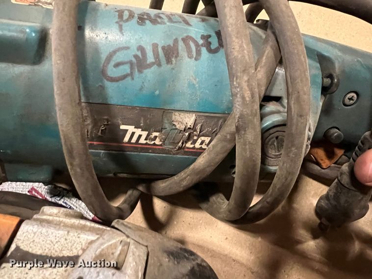 image for item KO9851 Tools