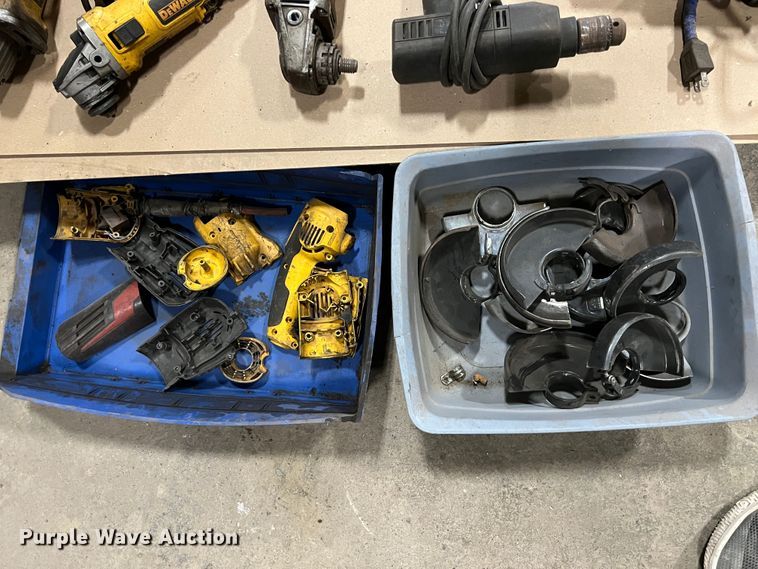 image for item KO9851 Tools