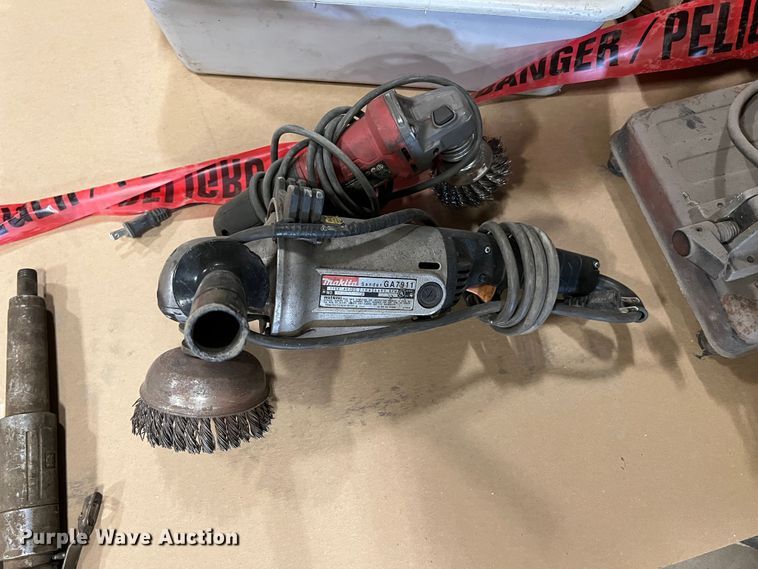 image for item KO9851 Tools