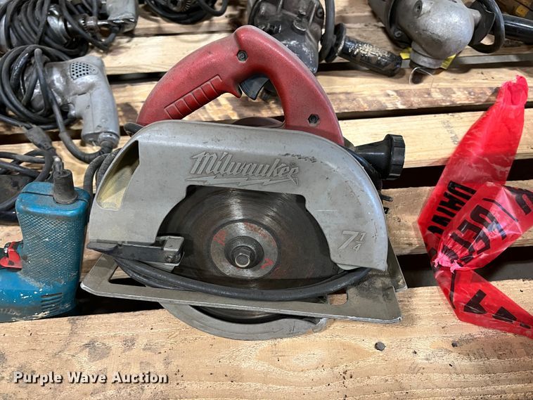 image for item KO9851 Tools