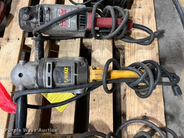 image for item KO9851 Tools