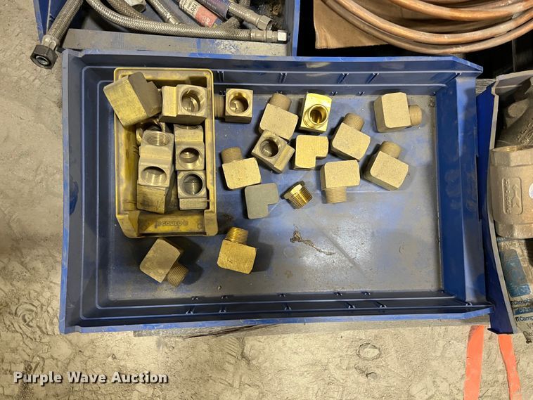 image for item KO9858 Building materials