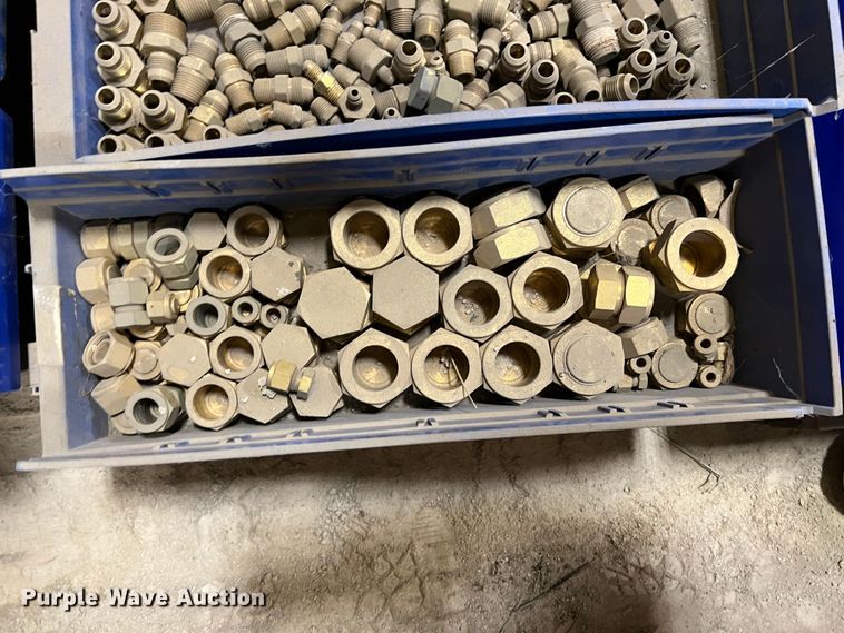 image for item KO9858 Building materials