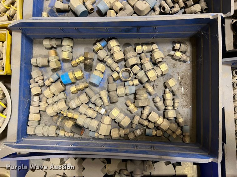 image for item KO9858 Building materials