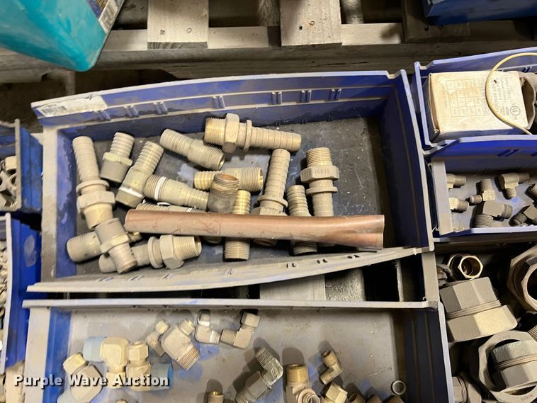 image for item KO9858 Building materials