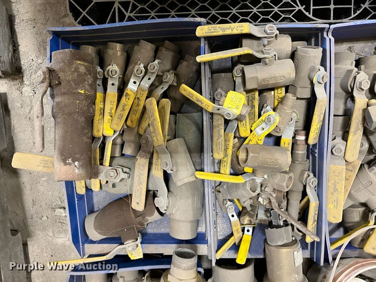 image for item KO9858 Building materials