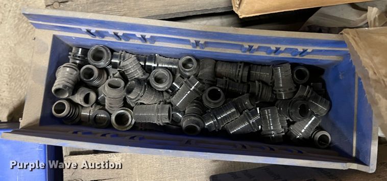 image for item KO9858 Building materials