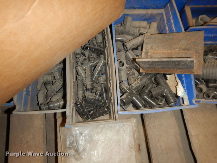 image for item KO9858 Building materials