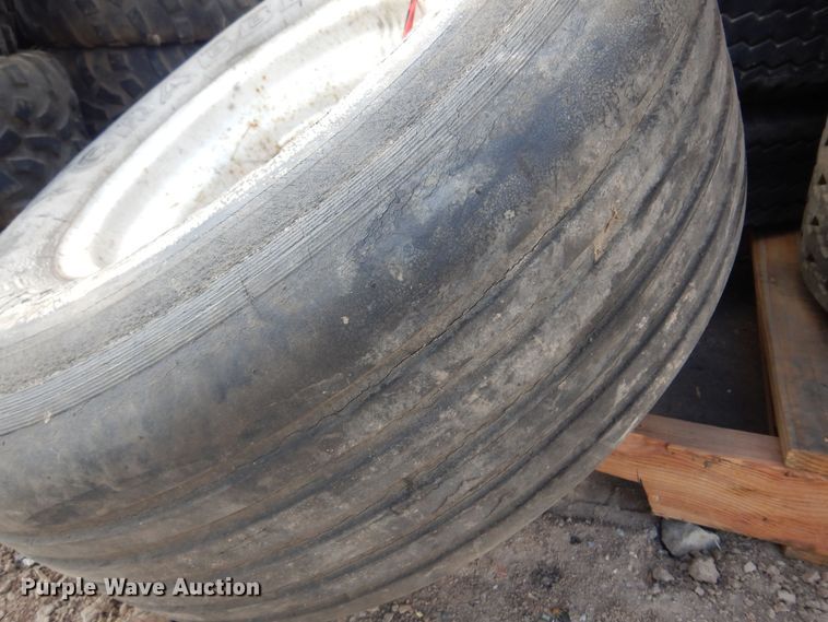 image for item KO9871 (48) tires