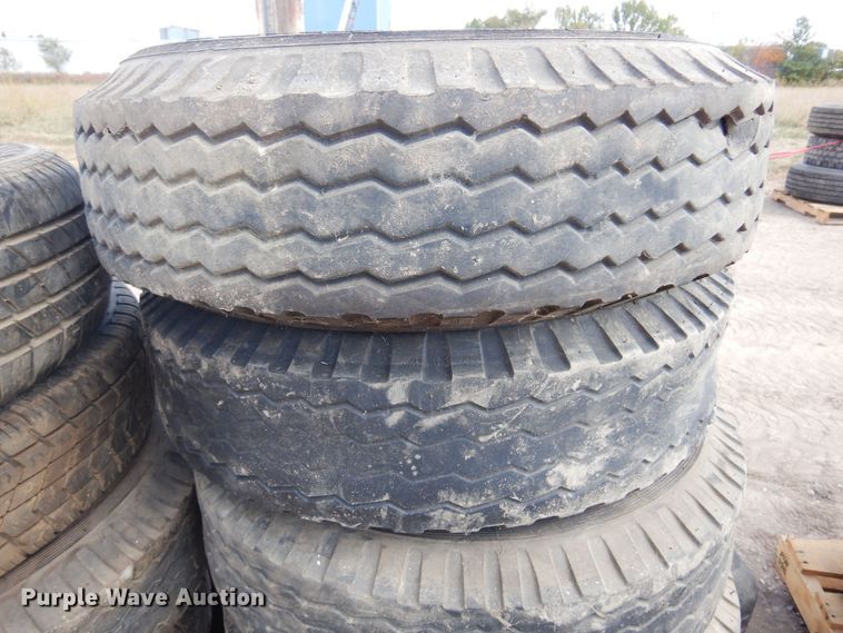 image for item KO9871 (48) tires