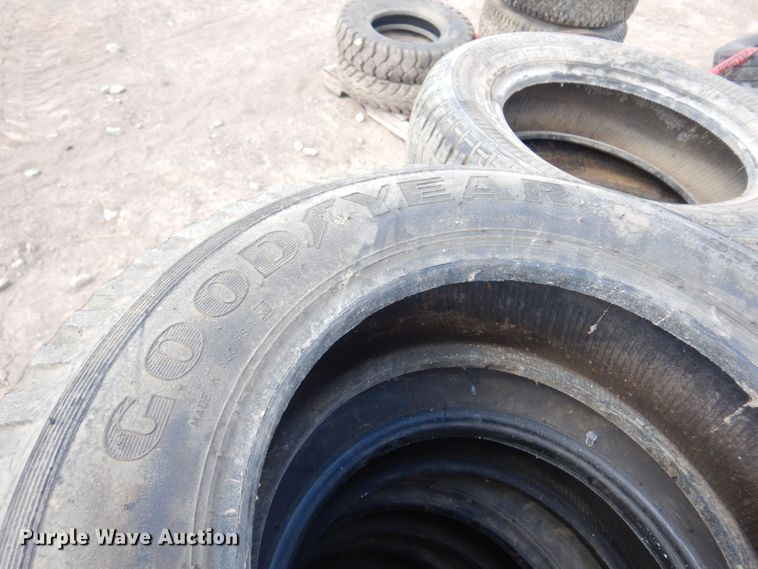 image for item KO9871 (48) tires