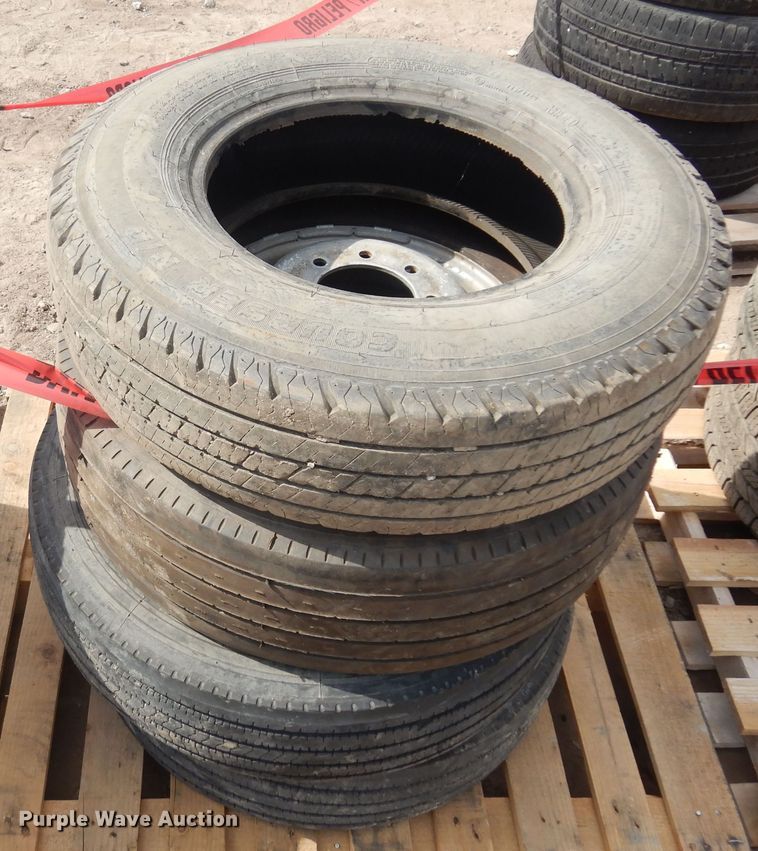 image for item KO9871 (48) tires
