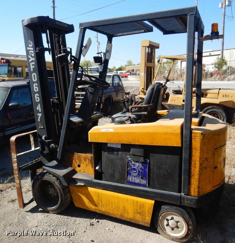 image for item KO9901 Yale ERC065  forklift