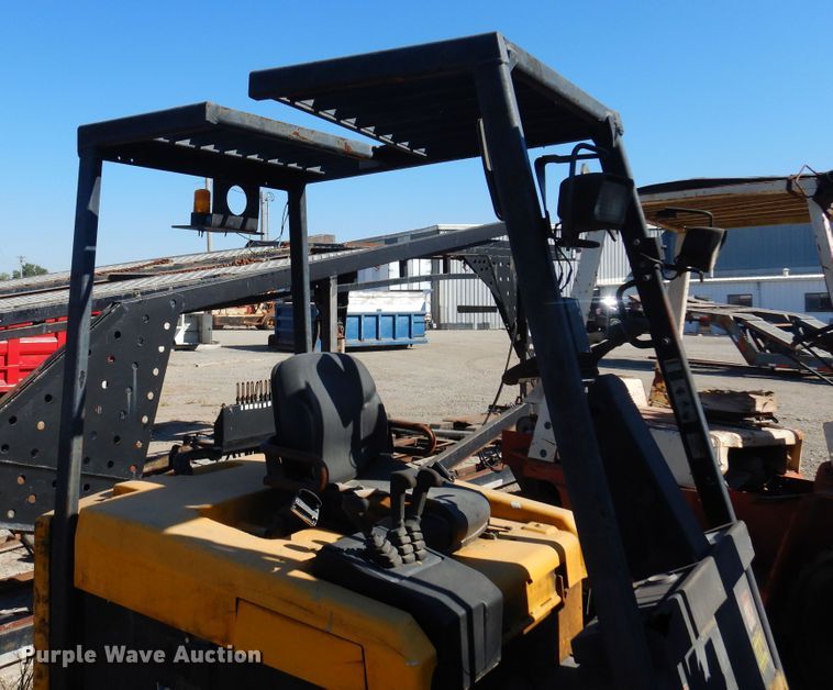 image for item KO9901 Yale ERC065  forklift