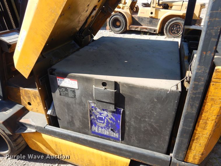 image for item KO9901 Yale ERC065  forklift