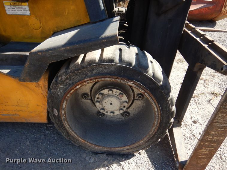 image for item KO9901 Yale ERC065  forklift