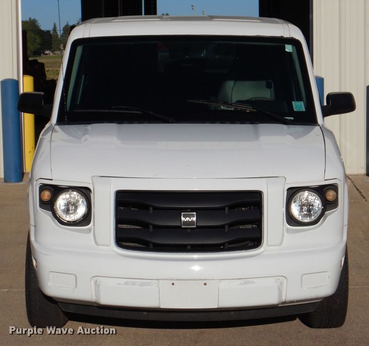 image for item KP9471 2014 VPG MV-1  handicap accessible van