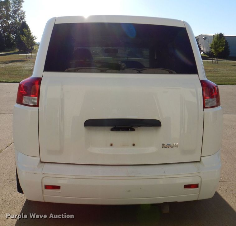 image for item KP9471 2014 VPG MV-1  handicap accessible van