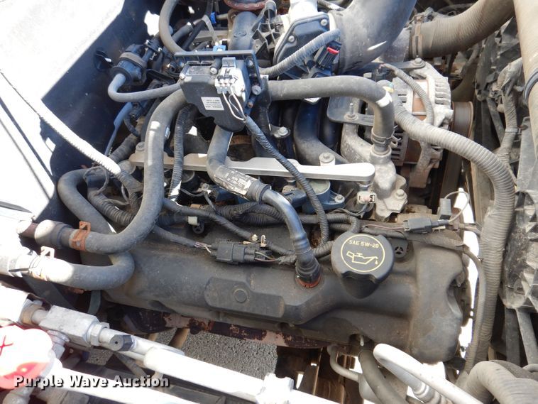 image for item KP9471 2014 VPG MV-1  handicap accessible van